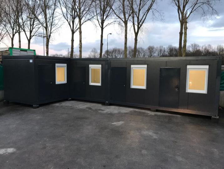 Kantoorunit geplaatst Kantoorunit geplaatst